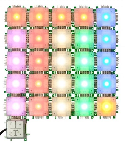 ALLNET Brick?R?knowledge 7 Color Light Set (International)